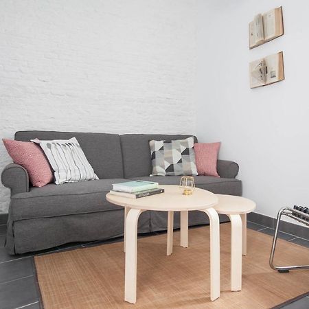 Spectacular Modern Apartment In The City Center Севілья Екстер'єр фото